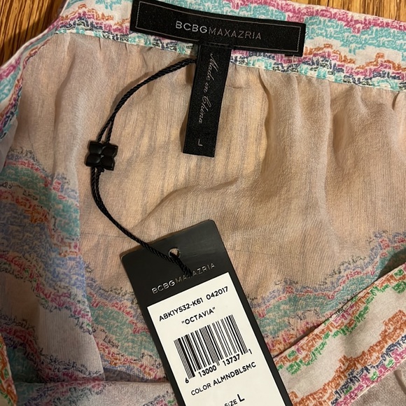 BCBGMaxazria Octavia Off the Shoulder Top - Picture 5 of 5